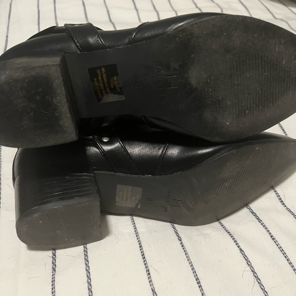Halston low boot - Picture 5 of 5